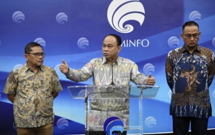 Menkominfo Budi Arie Setiadi saat memberikan keterangan pers di Jakarta, Jum'at (20/10)