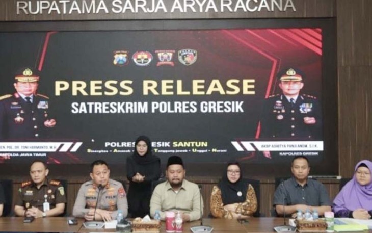 Kapolres Gresik dalam press release yang digelar di Aula Sarja Arya Racana Mapolres Gresik, Kamis (21/09/2023).