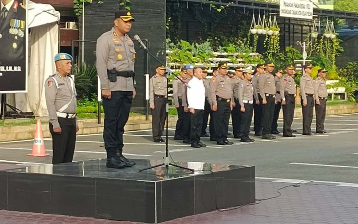 Waka Polrestabes Medan AKBP Dr. Yudhi Hery Setiawan SIK, Msi, saat memimpin apel terakhir di Polrestabes Medan, Senin 11 Desember 2023.