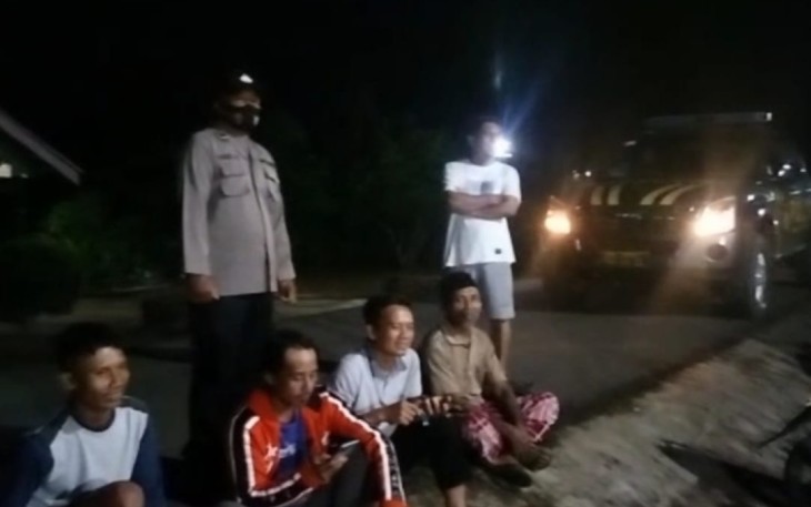 Antisipasi Gangguan Kamtibmas, Polsek Giri Mulya Patroli Subuh di Bulan Ramadan 