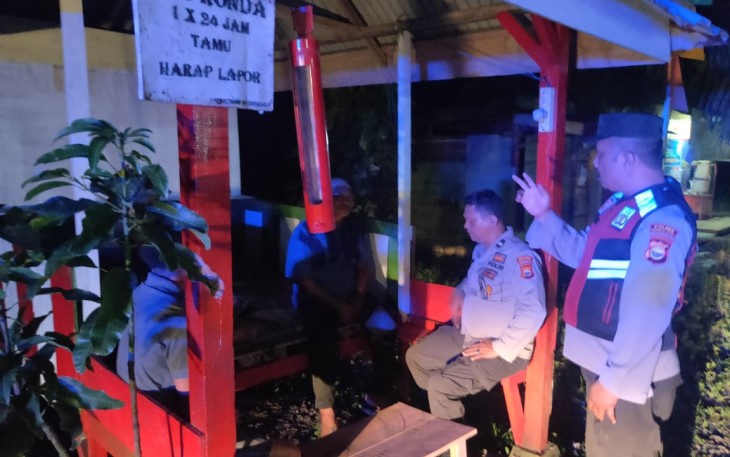 Sambangi Pos Ronda, Polsek Lais Sampaikan Pesan Kamtibmas