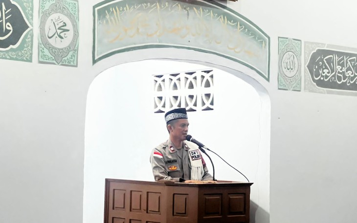 Safari Ramadan, Polres Bengkulu Selatan Berikan Ceramah Kamtibmas di Masjid Al Jannah Mariaffan  