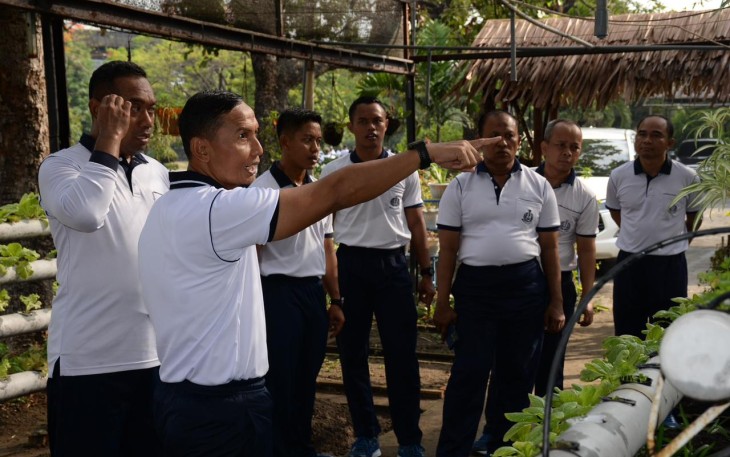 Danlantamal V Tinjau Kebun Korcab V DJA II