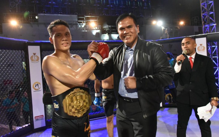 Kepala Staf TNI Angkatan Laut (Kasal) Laksamana TNI Dr. Muhammad Ali Membuka Kejuaraan Mix Martial Art (MMA) dilaksanakan di KRI Semarang-594, Sabtu (9/12) bertempat di Kolinlamil, Tanjung Priok, Jakarta Utara