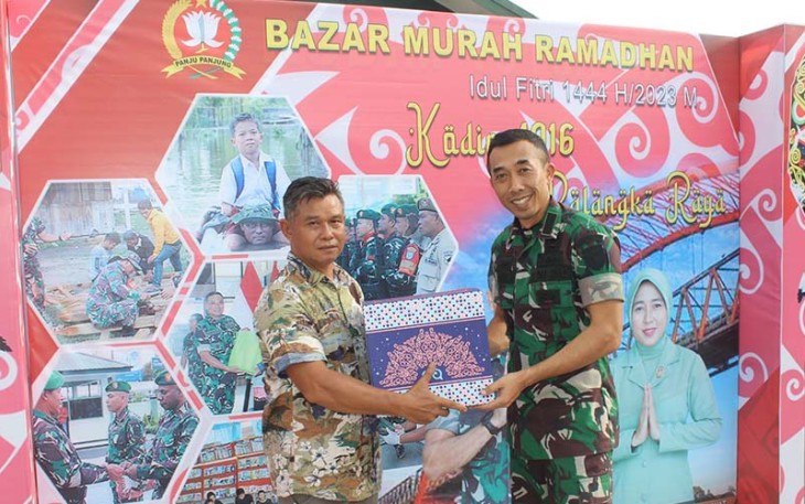 Kodim 1016 Palangka Raya saat Gelar Bazar Murah Ramadhan 