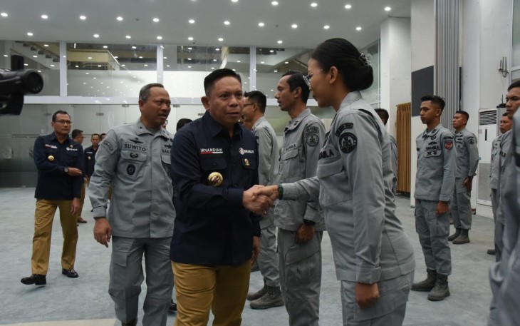 Kepala Bakamla RI saat Melepas Personel Latihan ke Korea Selatan
