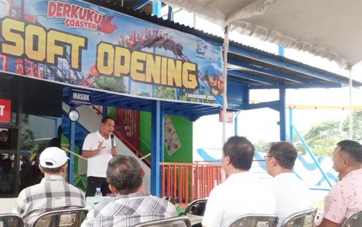 Soft launching wahana baru Derkuku Roller Coaster di Edupark Intanpari Karanganyar, Jumat (3/11/2023) sore.