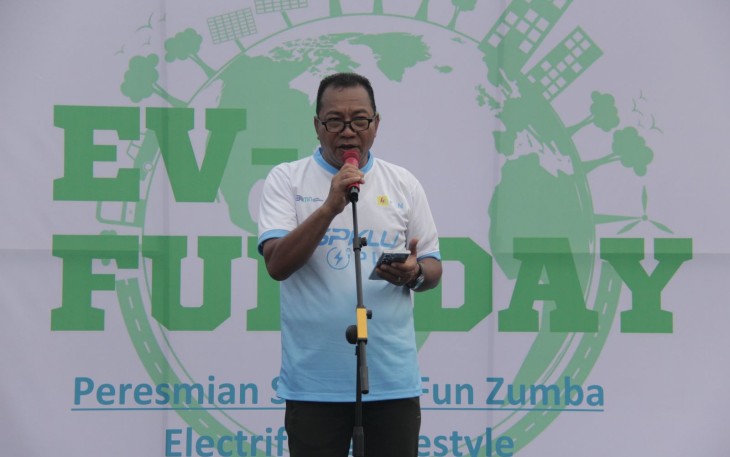 Bupati Ketapang Martin Rantan 