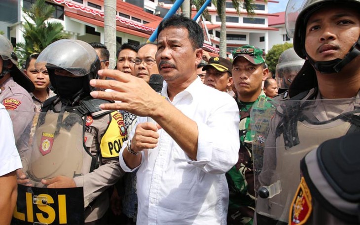 Kepala BP Batam saat Temui Massa Aksi