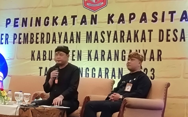 Bupati Juliyatmono, saat memberikan pengarahan kepada peserta kegiatan bimbingan teknis Peningkatan Kapasitas KPMD Kabupaten Karanganyar, Kamis (9/3/2023).