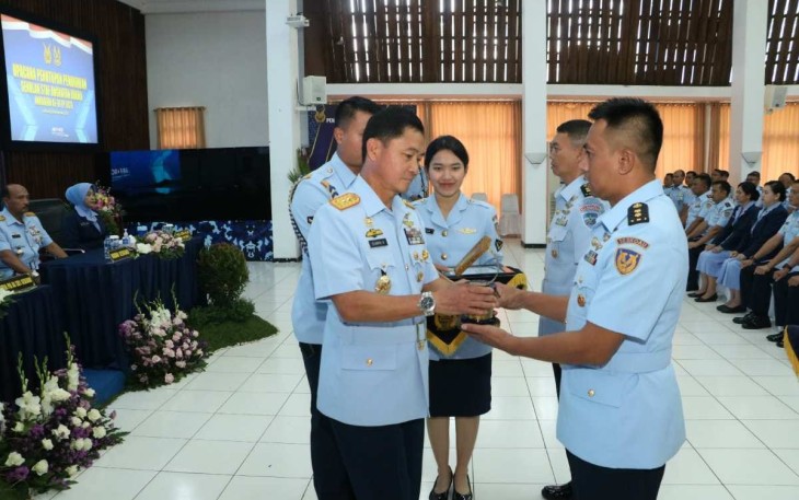 Danseskoau Resmi Menutup Pendidikan Sesau A-18 