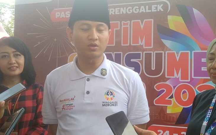Bupati Trenggalek, Mochamad Nur Arifin, saat di konfirmasi di pelataran Pasar Pon Kabupaten Trenggalek Jumat (24/11/2023)