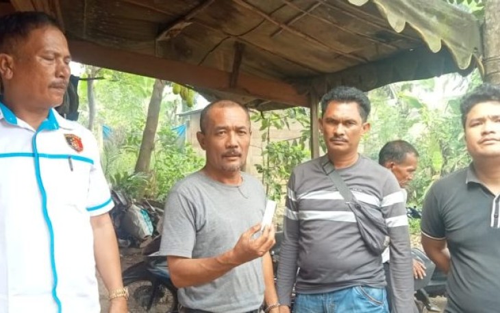 Personel Sat Resnarkoba Polres Tapanuli Selatan (Tapsel) menggelar aksi gerebek Kampung narkoba (GKN)