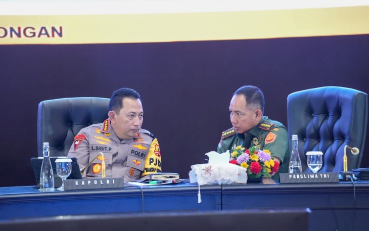 Panglima TNI Jenderal TNI Agus Subiyanto menghadiri Rapat Koordinasi (Rakor) Lintas Sektoral Operasi Lilin 2023 dalam rangka Pengamanan Natal 2023 dan Tahun Baru 2024 yang diselenggarakan oleh Kepolisian RI bertempat di Ballroom Hotel Bidakara Jl. Jend. Gatot Subroto Kav 71-73 Pancoran Jakarta Selatan, Kamis (7/12/2023)
