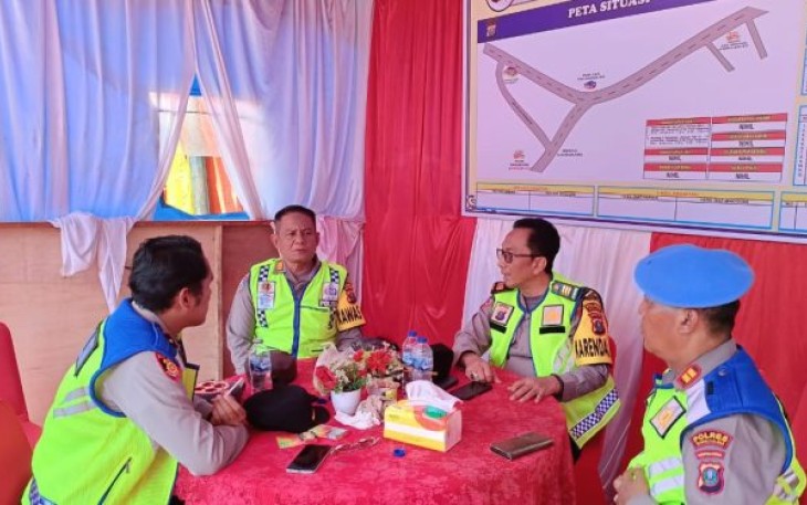 Kabag Ops Polres Tapsel Tinjau Pos Yan Pal XI