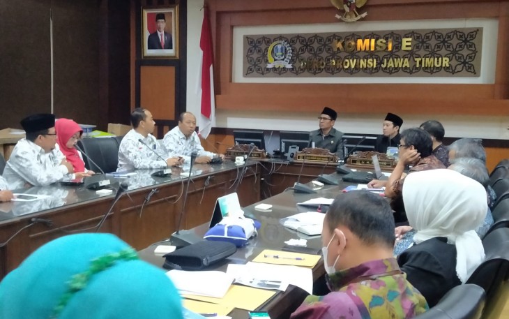 PGSI Jawa Timur saat mendatangi komisi E DPRD Jatim, Senin 30 Maret 2023.