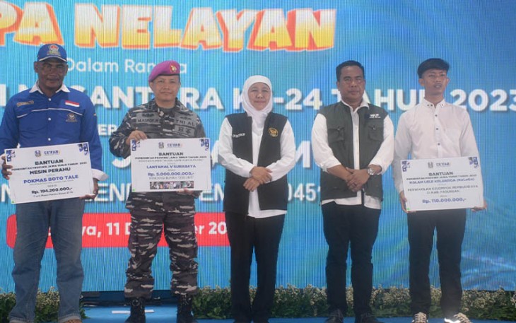 Aspotmar Danlantamal V saat Hadiri Sapa Nelayan Bersama Gubernur Jawa Timur 