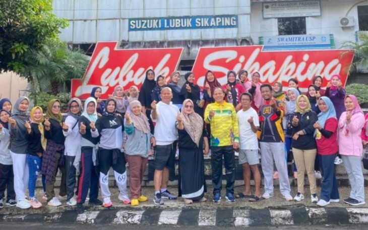 Senam Sehat Car Free Day Lubuk Sikaping 