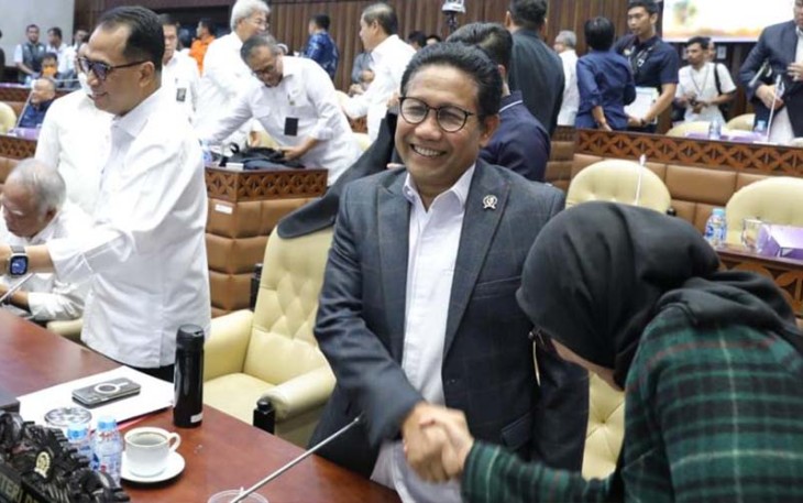 Mendes PDTT Abdul Halim Iskandar pada Rapat Kerja (Raker) Komisi V DPR RI di Gedung DPR, Senayan, Jakarta, Kamis (7/9/2023).