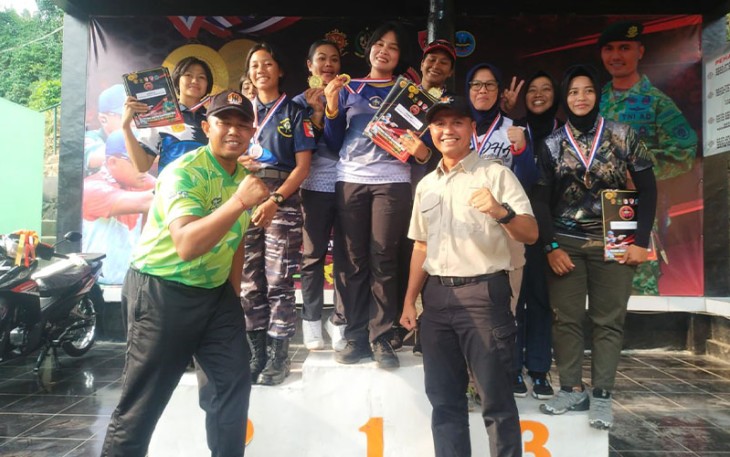 Penyerahan hadiah