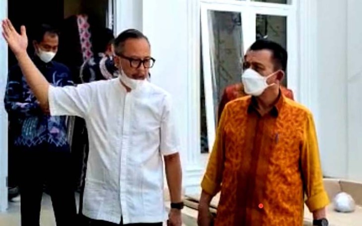 Gubernur Ansar saat Cek Progres Pengerjaan Rumah Singgah Jakarta 