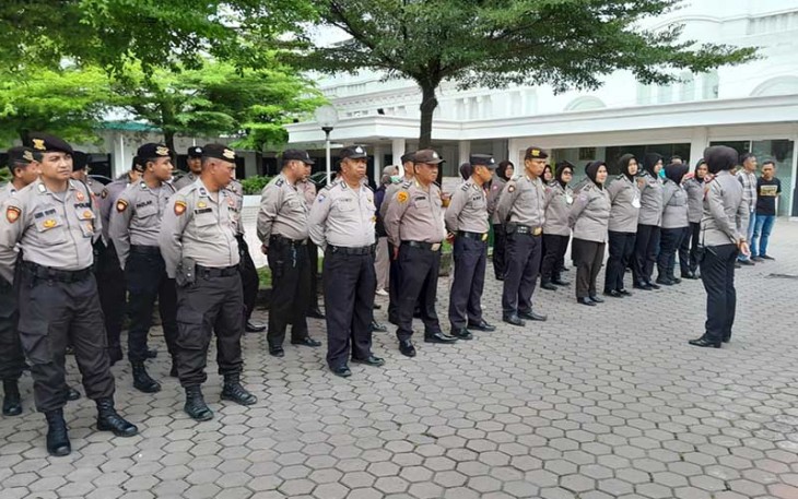 Apel pengamanan kegiatan kampanye Capres nomor urut 1 dilaksanakan di Pos Blok, Jalan Bukit Barisan No.5 Kelurahan Kesawan, Medan, Minggu (3/12/2023).