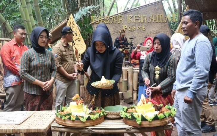 Pasar Keramat 