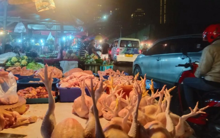 Suasana Pasar Kebayoran Lama di Malam Hari. Foto Dokumen Pribadi : Corriena Lembong