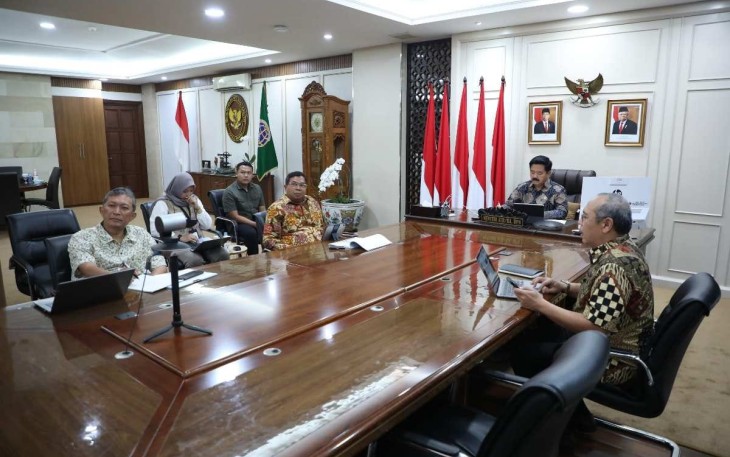 Menteri ATR/Kepala BPN saat Ikuti Rakor Percepatan Perolehan Tanah IKN
