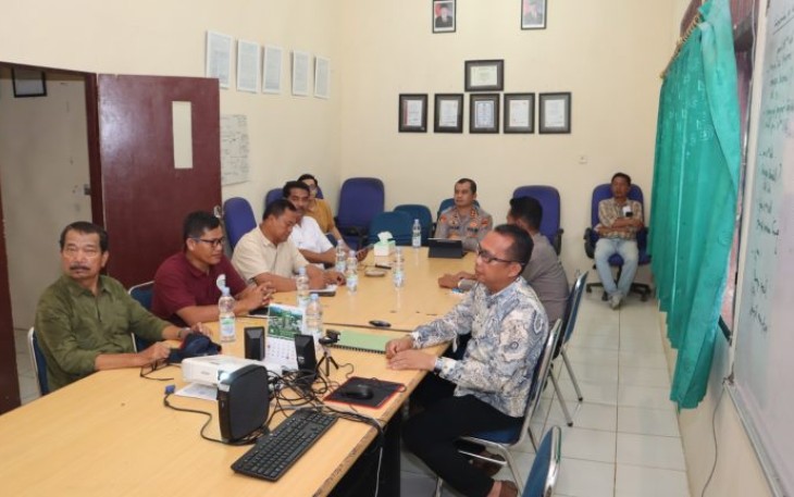 Kapolres Tapsel, AKBP Yasir Ahmadi, saat menghadiri RKT 2024 bersama PT TPL.
