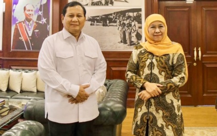 Gubernur Jatim periode 2019-2024, Khofifah Indar Parawansa melakukan pertemuan dengan Presiden RI terpilih 2024-2029, Prabowo Subianto di kediamannya, Jakarta 