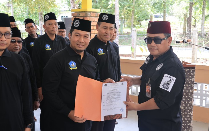 Plt Bupati Bintan Kukuhkan Pengurus Juru Sembelih Halal