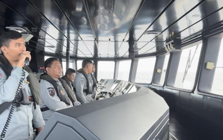 Bakamla RI Intercept China Coast Guard Coba Masuk Kembali ke Wilayah Yurisdiksi Indonesia
