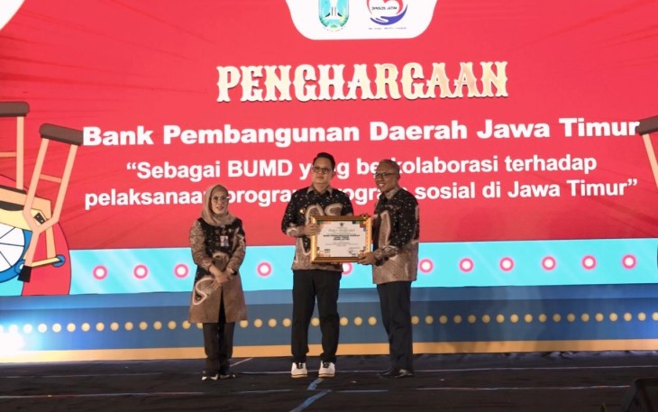 Bank Jatim Raih Penghargaan dari Pemprov