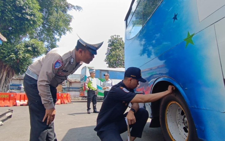 Satlantas Polres Purbalingga Gelar Pemeriksaan Laik Jalan Bus Angkutan Umum