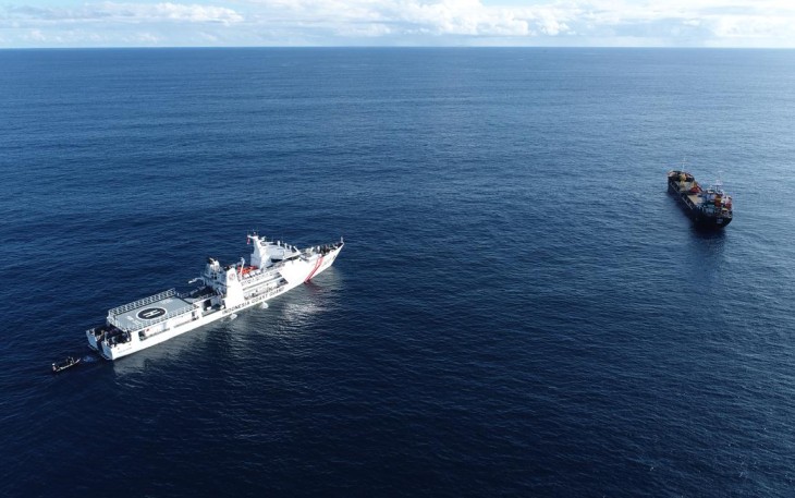 Bakamla RI Berhasil Bantu MV Lena Alami Kerusakan Kemudi di Laut Natuna Utara