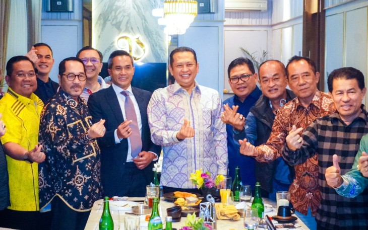 Anggota DPR RI sekaligus Wakil Ketua Umum Koordinator Bidang Politik dan Keamanan Kamar Dagang dan Industri (KADIN) Indonesia Bambang Soesatyo Bertemu Para Ketua Umum Kadin Provinsi 