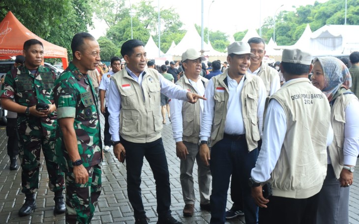 Danrem 052/Wijayakrama, Brigjen TNI Putranto Gatot SH,S.Sos.,M.M. melakukan monitoring di lokasi Tempat Pemungutan Suara (TPS) diwilayah Kabupaten Tangerang,Kota Tangerang dan Jakarta Barat,pada Pemilihan Umum (Pemilu)  serentak, Rabu (14/2/2024)