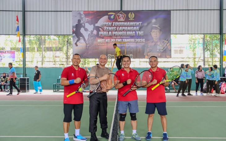 Pangdam Tanjungpura Buka Open Tournament Tennis Lapangan Piala Panglima TNI