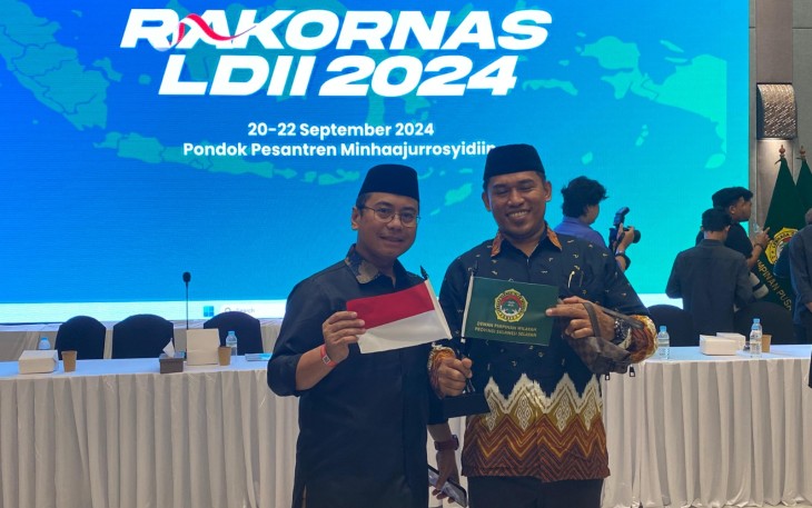 Pengurus DPW LDII Sulawesi Selatan mengikuti Rapat Koordinasi Nasional (Rakornas) DPP LDII di Grand Ballroom Pondok Pesantren Minhajurrosyidin, Jakarta, Minggu (22/9/2024). Rakornas ini sebagai ajang untuk mengkonsolidasikan diri dan mengevaluasi kinerja serta menghadapi tantangan ke depan, terutama Pilkada serentak