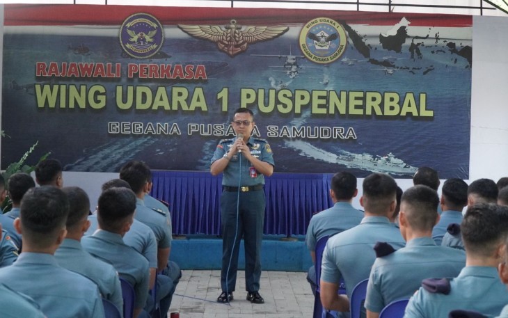 Pasminlog Wing Udara 1 Tanjungpinang Isi Jam Komandan