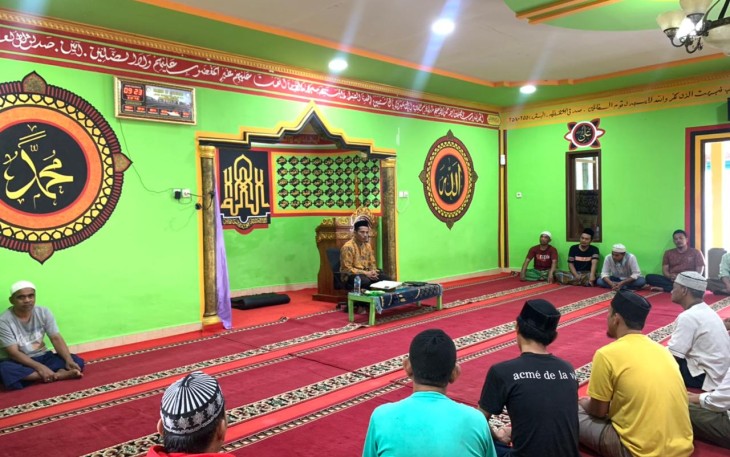 Narapidana Ikuti Tausiyah dengan Khidmat