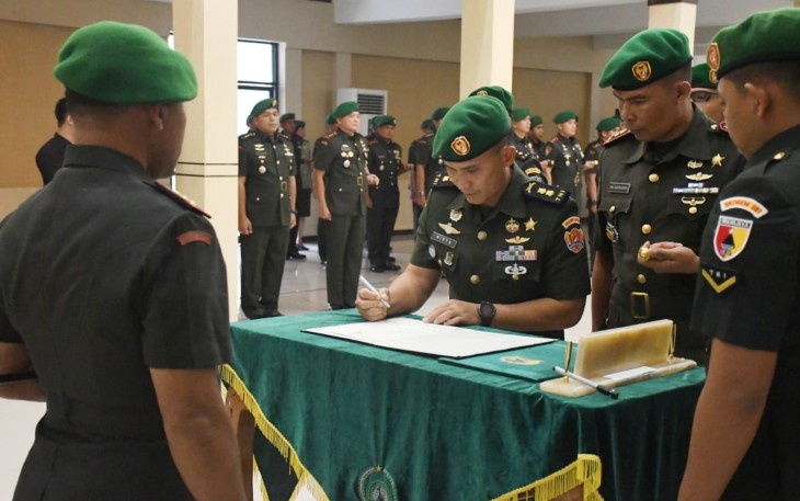 Dua jabatan strategis di jajaran Korem 081/DSJ diserahterimakan. Dandim 0802/Ponorogo diserahterimakan dari Letkol Inf Hirta Juni Adriansyah kepada Letkol Inf Dwi Soerjono. Hirta selanjutnya akan menjabat Pabandya-1 Renproggar Spaban I/Ren Sopsad, sedangkan Dwi sebelumnya menjabat Pabandyaren Srendam V/Brawijaya
