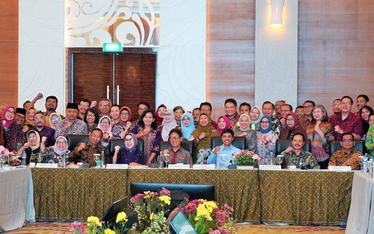 Menkes Budi Gunadi Sadikin bersama forum Konsil dan Kolegium bidang kesehatan di Jakarta 