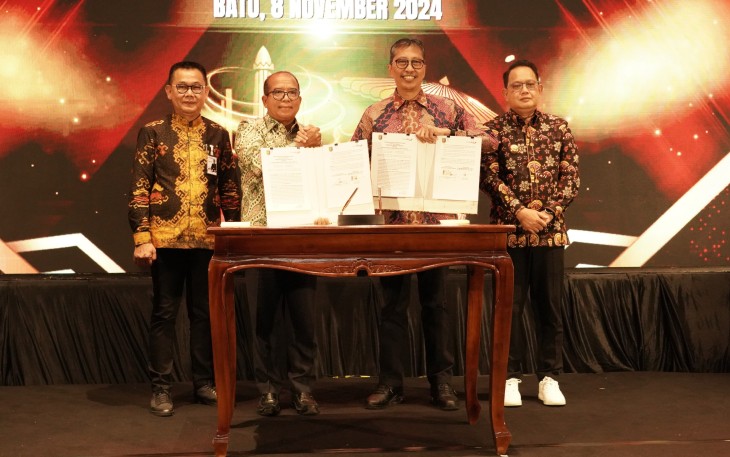 Bank Jatim Teken Shareholder Agreement dengan Pemprov dan Bank Lampung