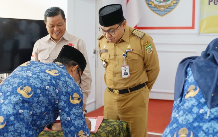 Penandatanganan Perjanjian Kinerja Eselon III dan IV 