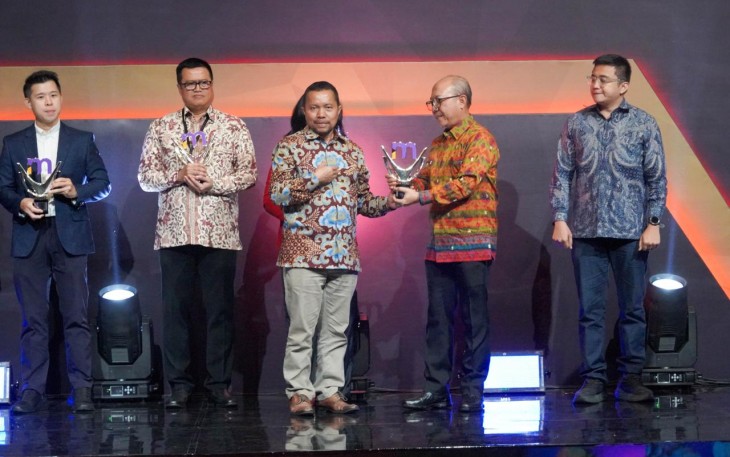 Bank Jatim Sabet Penghargaan Dalam Ajang Merdeka Awards 2024
