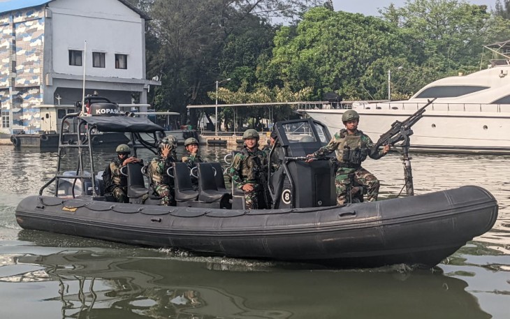 Unsur Satgasla Amankan Wilayah Laut Jelang Pelantikan Presiden dan Wakil Presiden RI 