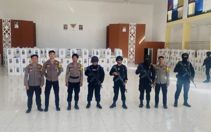 Satgas OMB Telabang saat Gelar Patroli Dialogis 