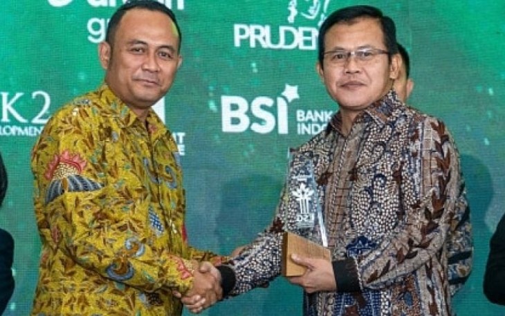 Penyerahan Penghargaan ESG Recognized Commitment
